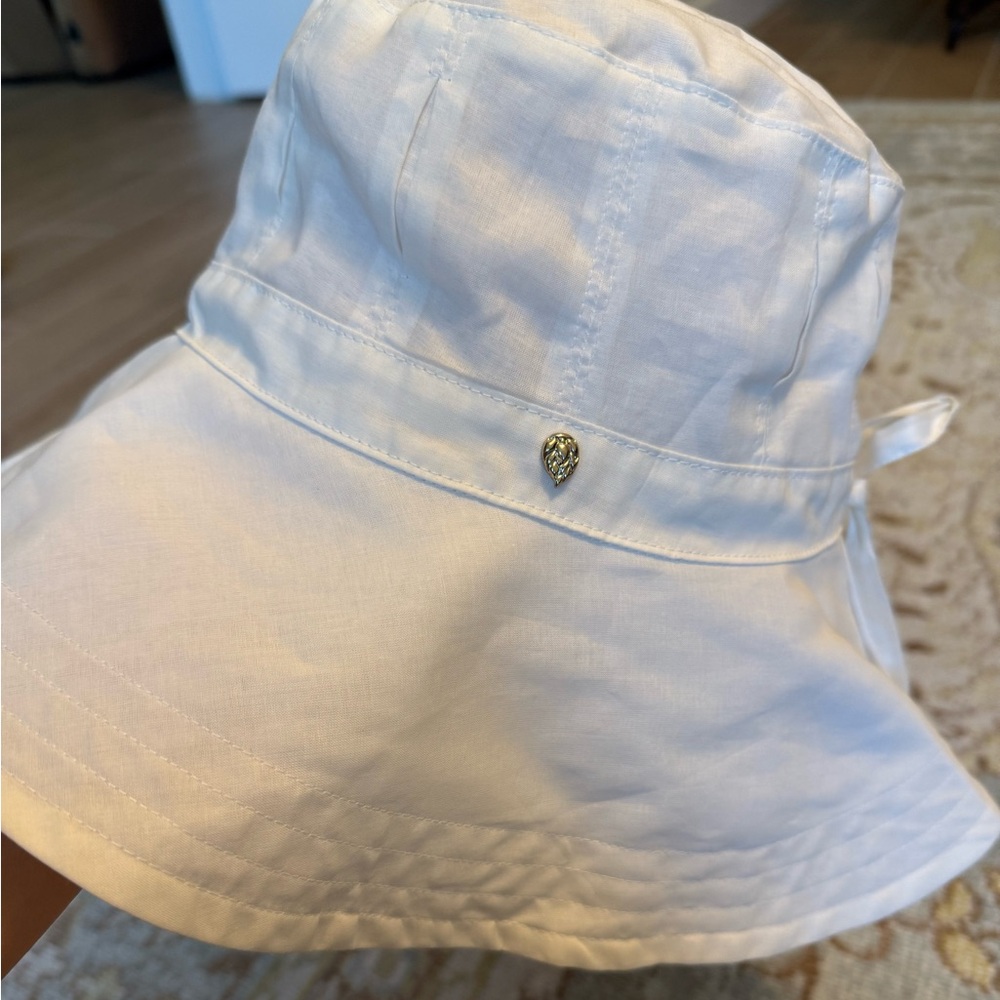 Helen Kaminski Cream Cotton Apparel